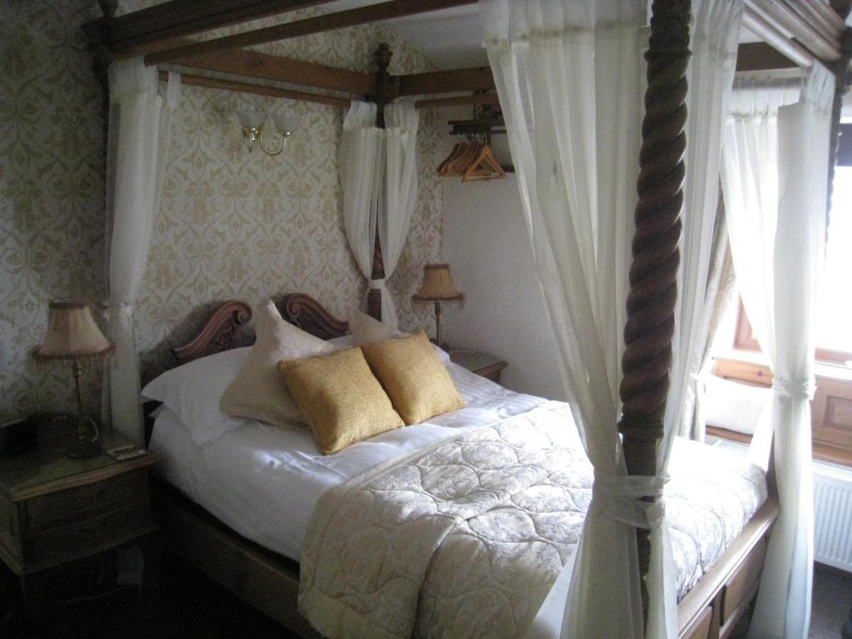 Rosebud Cottage Guest House Хауърт Екстериор снимка
