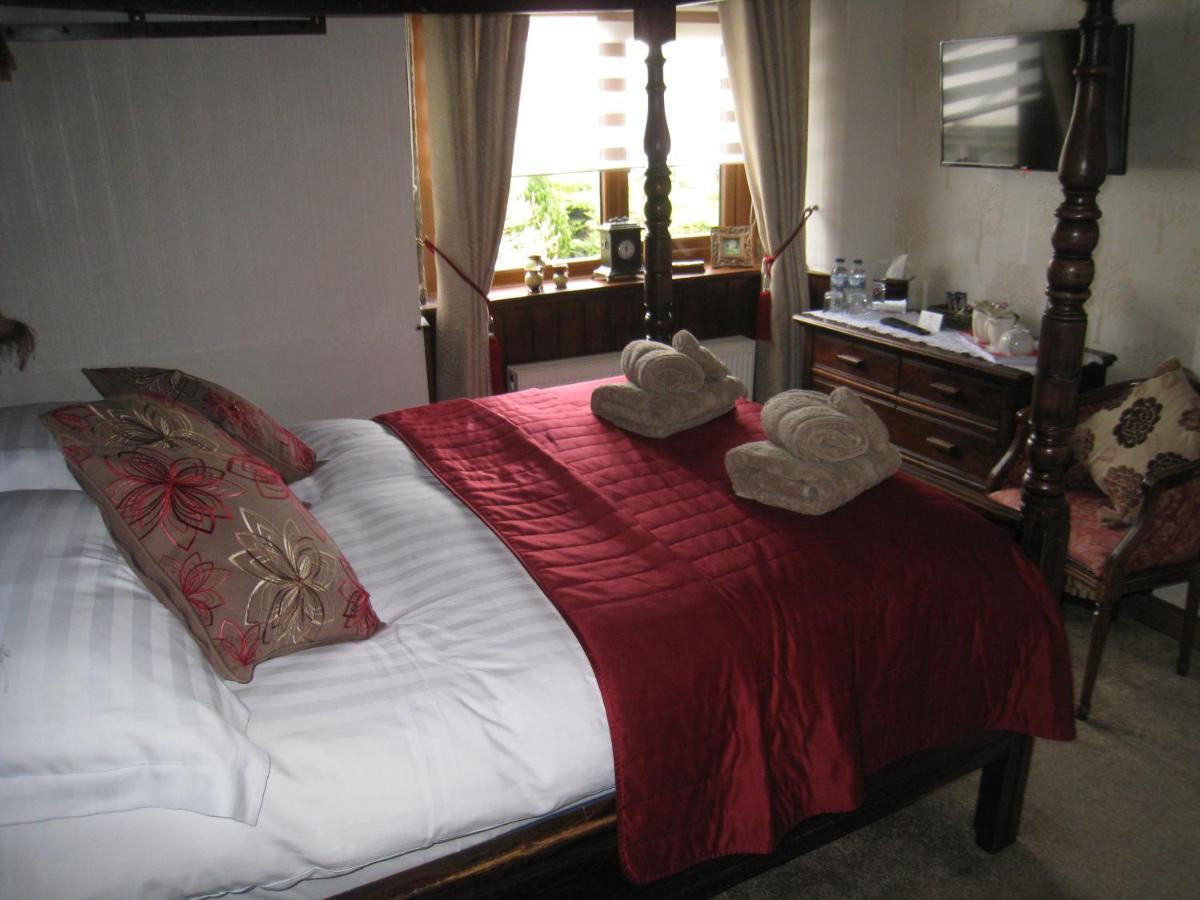 Rosebud Cottage Guest House Хауърт Екстериор снимка